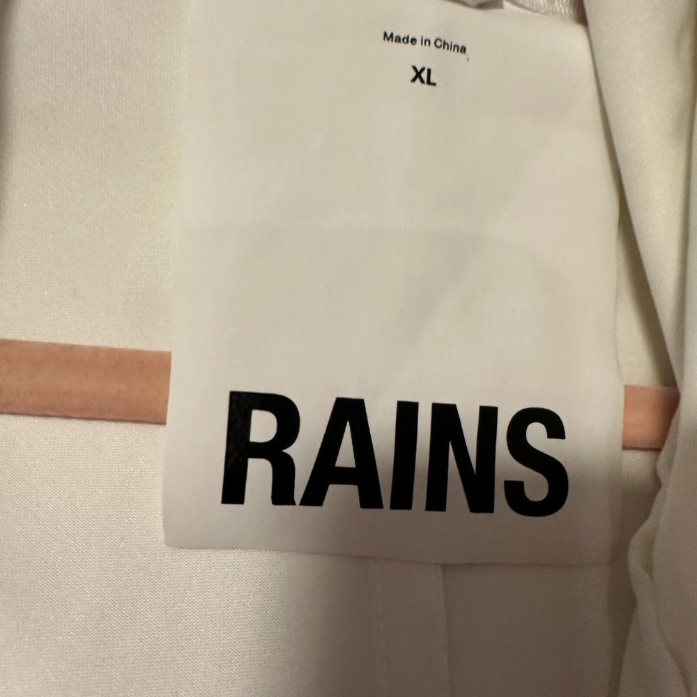 Rains White Coat with hood Accent - Picture 4 of 13